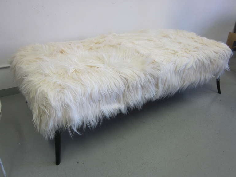 Large Long Hair Italian Mid-Century Modern Style Goatskin Bench, Ico Parisi For Sale 2