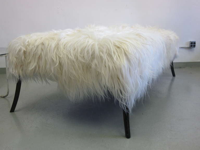 Large Long Hair Italian Mid-Century Modern Style Goatskin Bench, Ico Parisi For Sale 4