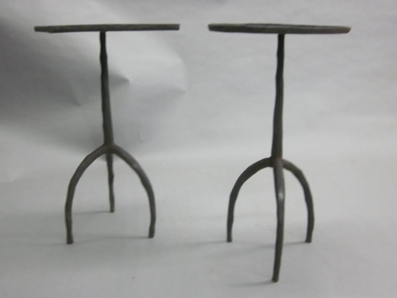 Mid-Century Modern Pair of French Hand-Hammered Iron Tables Attributed to Diego Giacometti