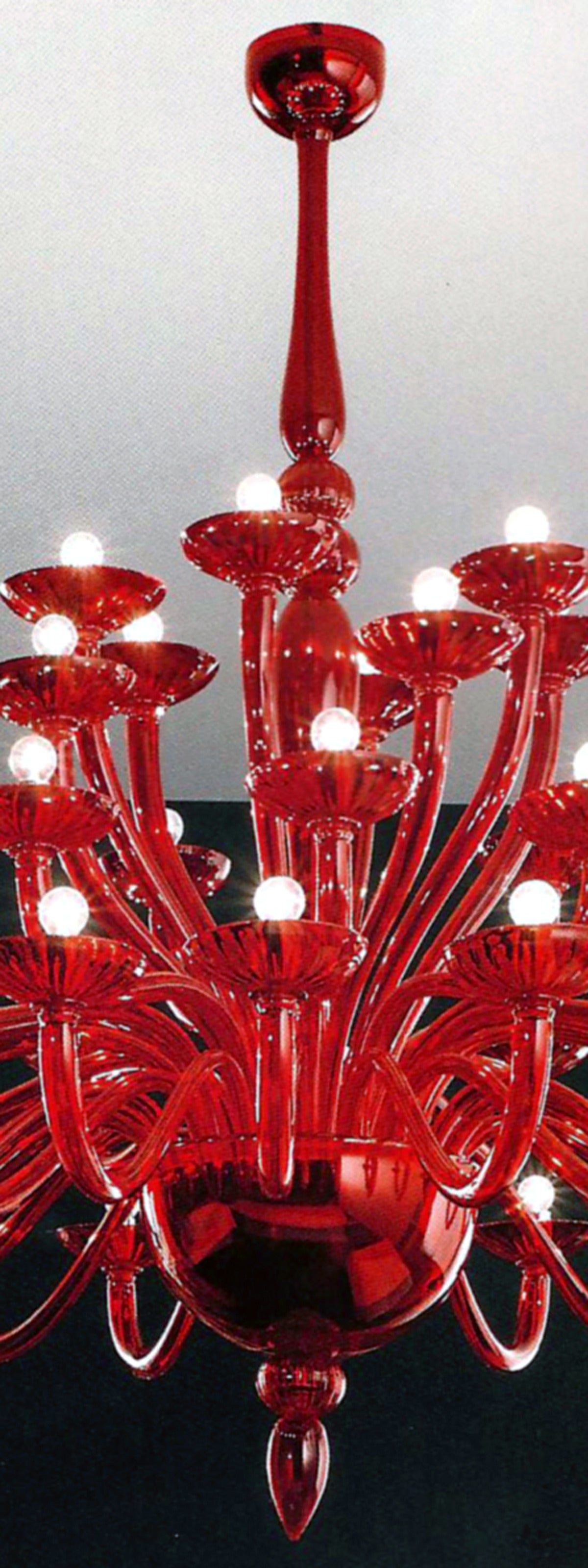 Custom Italian Mid-Century Modern Style 4 Tier, 42-Arm Murano Glass Chandelier For Sale 1