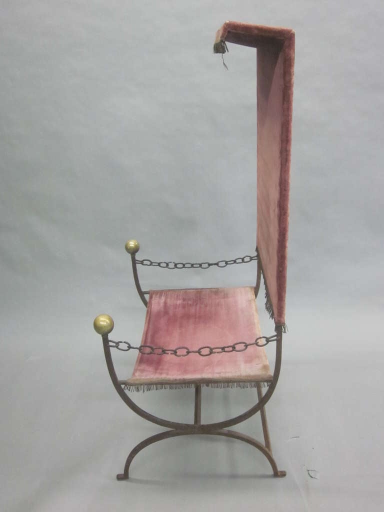 modern throne chair