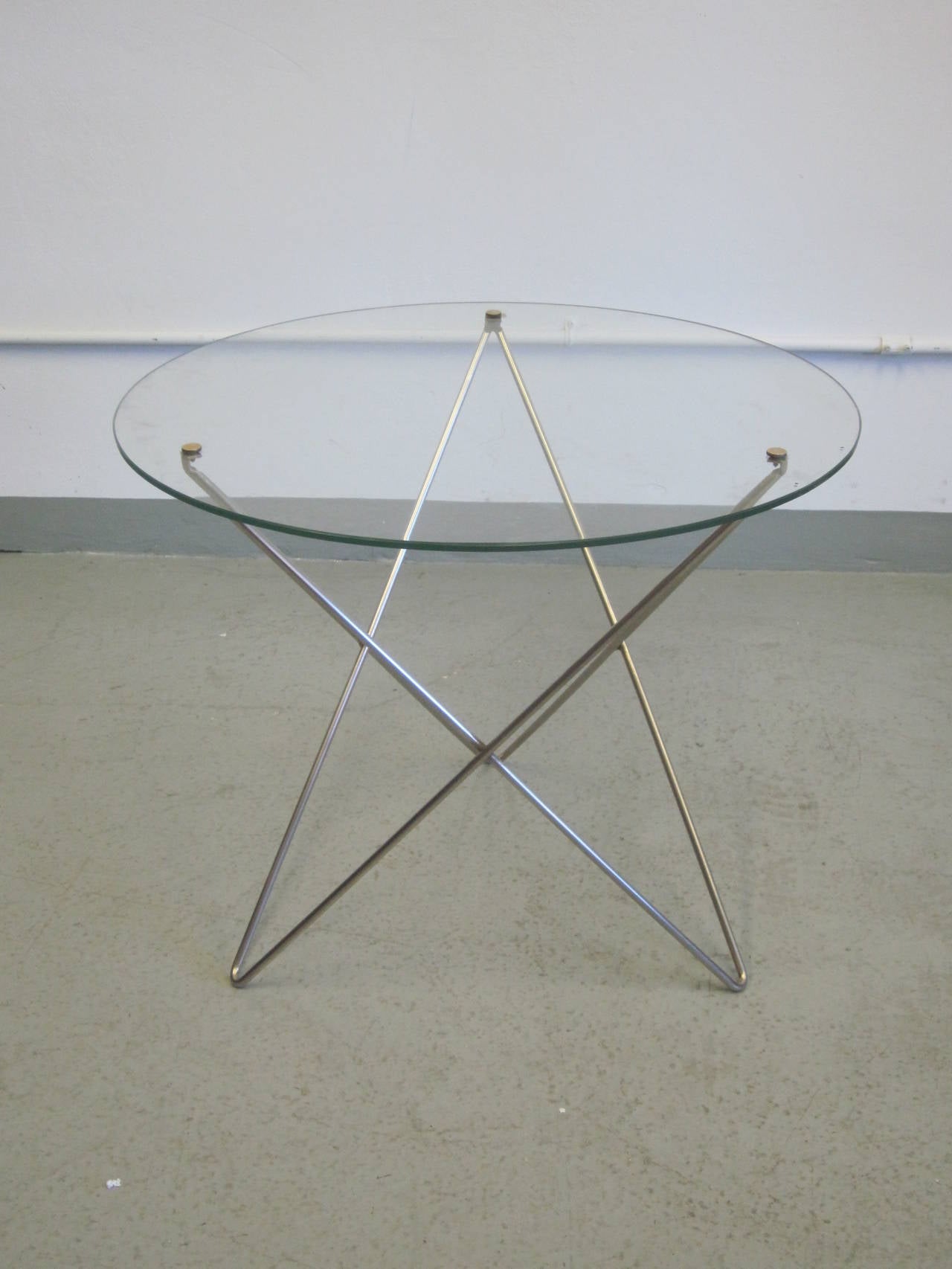 Italian Midcentury Stainless Steel and Glass Side Tables, Carlo Paccagnini, Pair In Good Condition For Sale In New York, NY