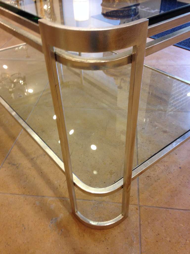 Elegant Italian Silver Leaf Double Level Cocktail Table In Excellent Condition For Sale In New York, NY