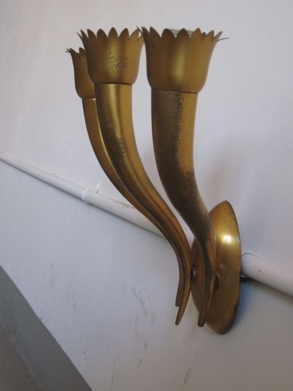 Brass Pair Italian Mid-Century Modern Neoclassical Wall Sconce Attributed to Gio Ponti For Sale