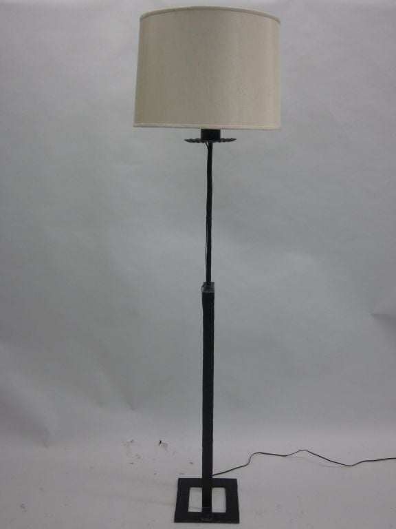 Pair of French Modern / Minimalist Wrought Iron Floor Lamps, Jean-Michel Frank In Good Condition For Sale In New York, NY