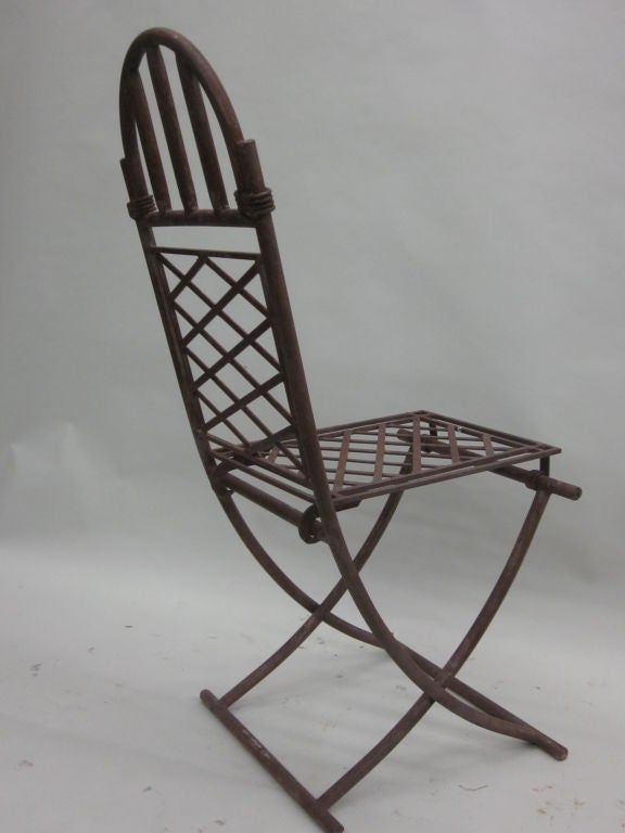 Milieu du XXe siècle Ensemble de 4 chaises néoclassiques françaises en fer forgé, Raymond Subes, 1940 en vente