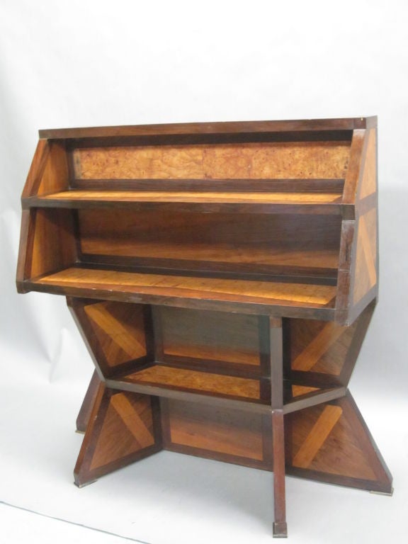 Important Italian Futurist Sekretär / Schreibtisch / Etagere Attr. to Giacomo Balla, Italien (Futuristisch) im Angebot