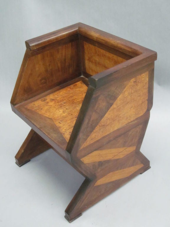 Important Pair of Italian Futurist Armchairs Attributed to Giacomo Balla In Good Condition In New York, NY