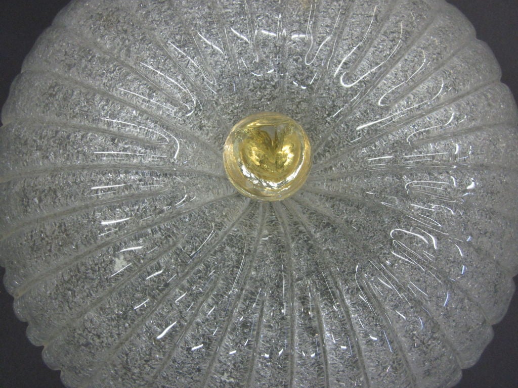 Milieu du XXe siècle Luminaire encastré en verre de Murano attribué à Barovier en vente