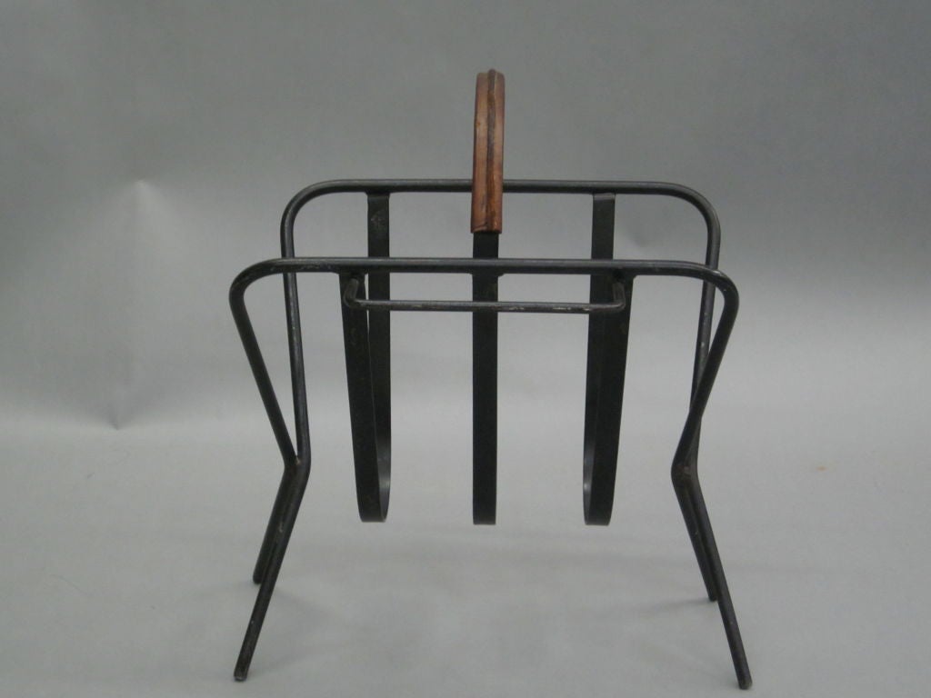 French Mid-Century Modern Leather & Iron Magazine Stand in Style Jacques Adnet In Good Condition For Sale In New York, NY