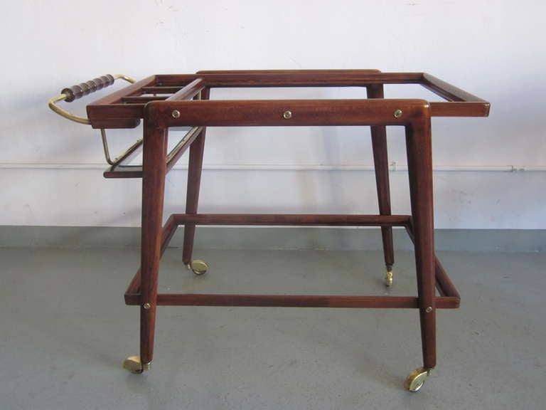 Italian Mid-Century Modern Bar Cart In Excellent Condition For Sale In New York, NY