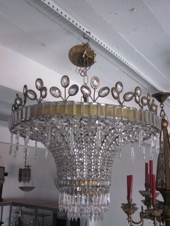 Exquisite French Chandelier by Maison Bagues In Excellent Condition In New York, NY