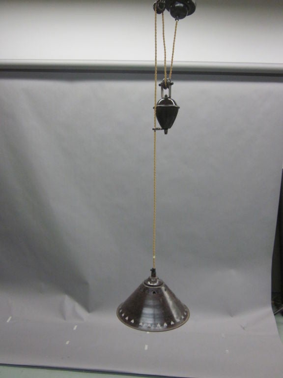 Mid-20th Century Italian Mid-Century Modern Counter-Balance Fixture or Pendant For Sale