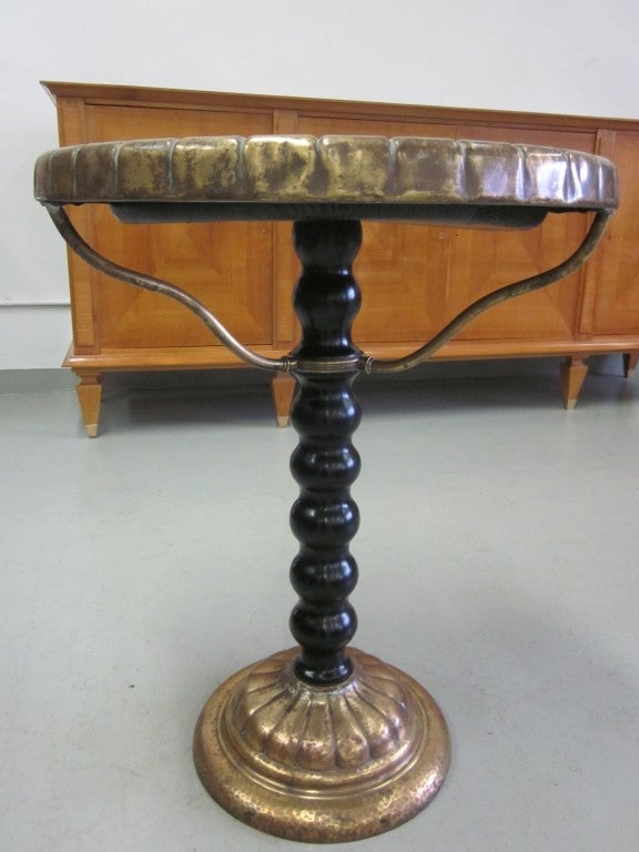 Mid-Century Modern Unique Italian Modern Neoclassical Hammered Brass & Copper Side/ End Table 1930 For Sale