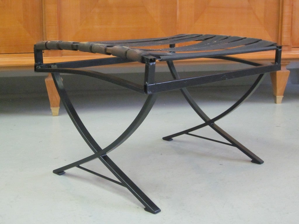 Pair of Italian Mid-Century Modern Steel & Fabric Benches / Stools by Forma Nova In Good Condition For Sale In New York, NY