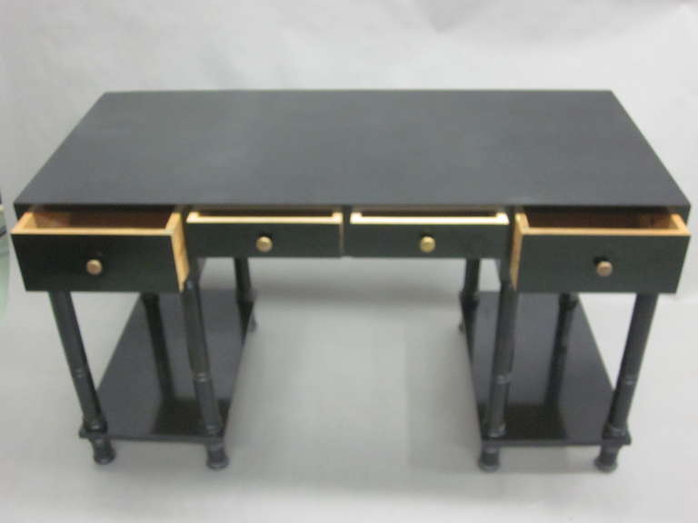 French Mid-Century Modern Neoclassical Black Lacquer Desk by Maison Jansen In Good Condition For Sale In New York, NY