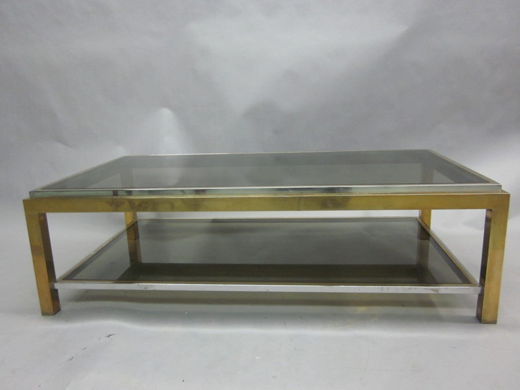 Mid-Century Modern Table basse française à double plateau en laiton et nickel par Willy Rizzo & Maison Charles en vente