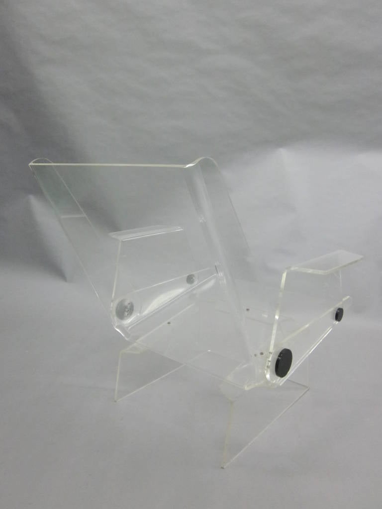 Mid-Century Modern-Loungesessel aus Lucite aus der Mitte des Jahrhunderts, Paris, 1970 (20. Jahrhundert) im Angebot