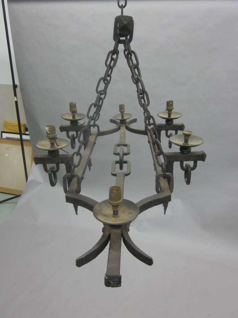 French 1940 Hand-Hammered Wrought Iron Chandelier in Style of Gilbert Poillerat In Good Condition For Sale In New York, NY
