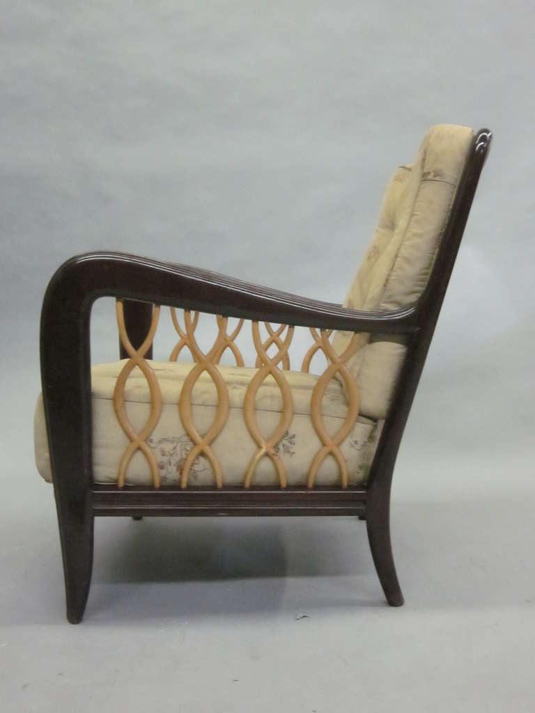 Mid-20th Century Italian Mid-Century Modern Neoclassical Armchair attributed to Paulo Buffa, 1940