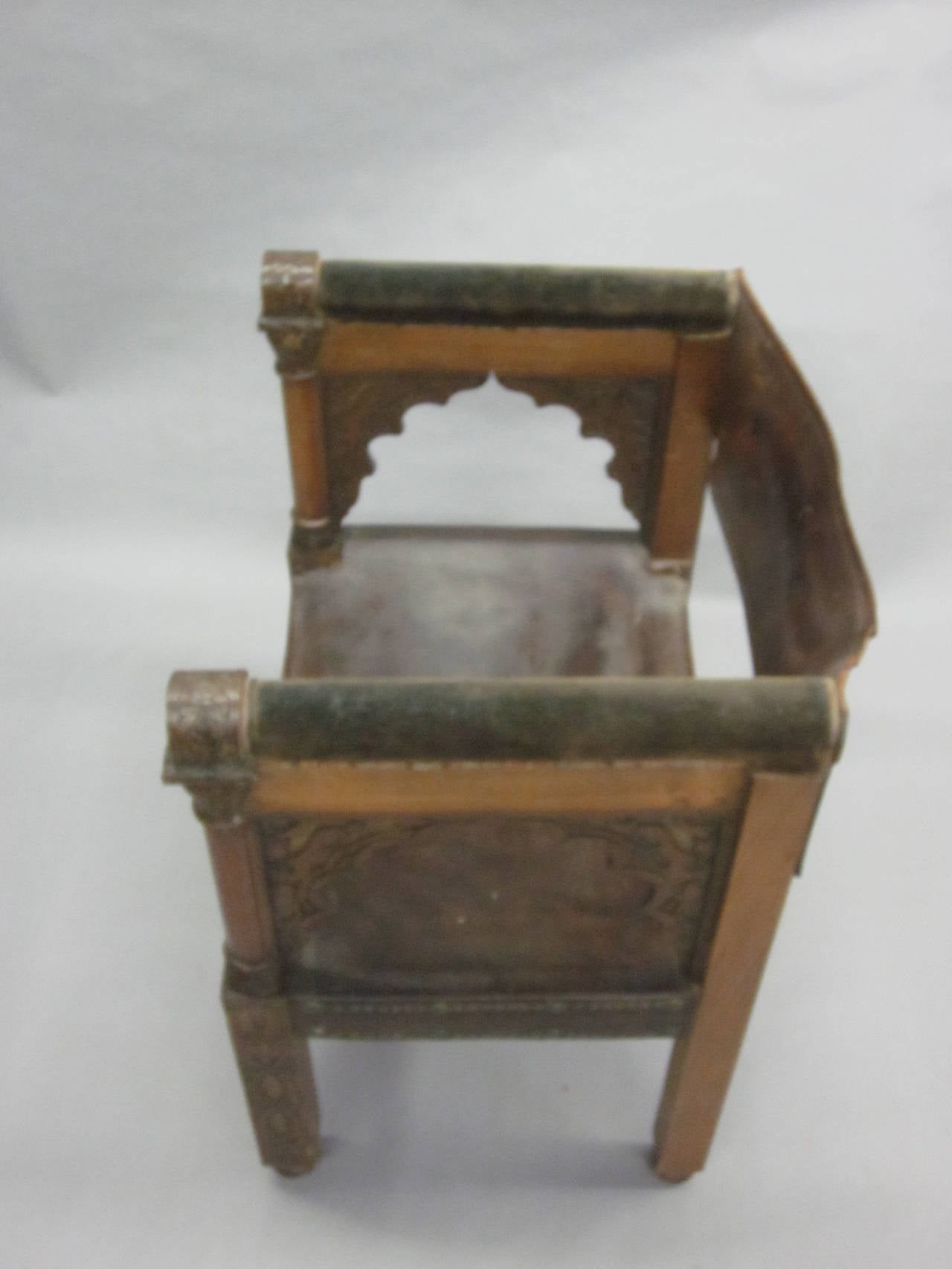 islamic chair