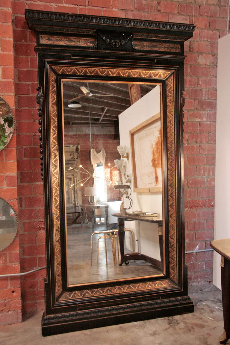 Pair of Italian 19th Century Painted Mirrors In Good Condition In Los Angeles, CA