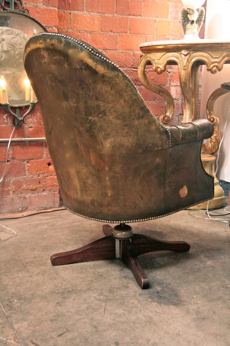 Italian 20's Chesterfield Style Swivel Leather Chair In Good Condition In Los Angeles, CA
