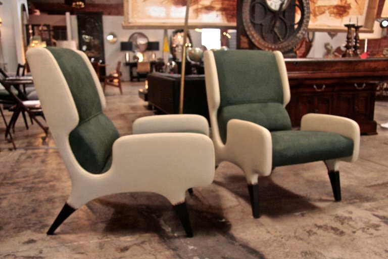 Italian Pair of Gio Ponti Cut-Out Armchairs 1964
