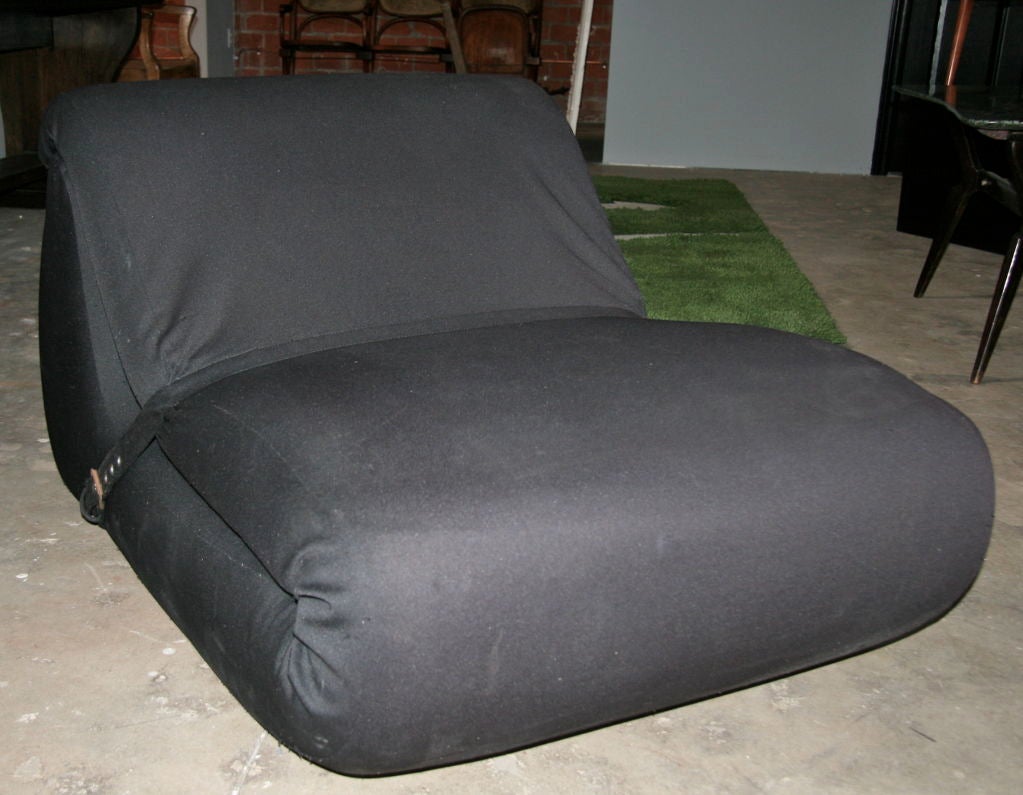 Italian Chaise By: Nyform
