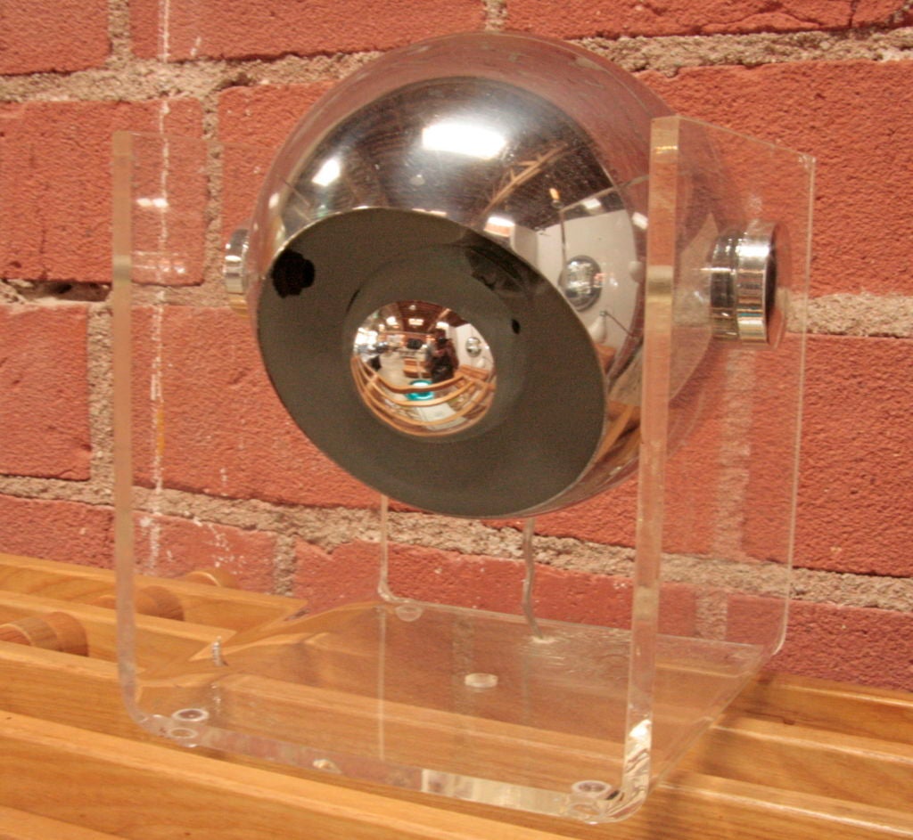 Plexi Box Chrome Lamp In Good Condition In Los Angeles, CA