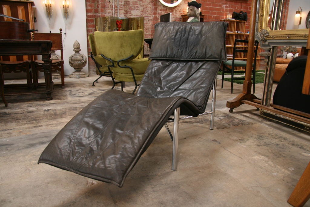 Swedish Italian Chrome & Leather Chaise by Tord Bjorklund