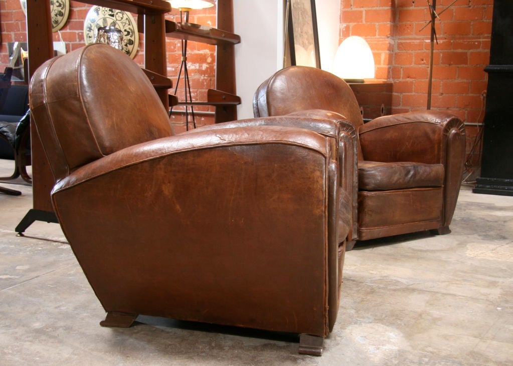 Pair of Italian 30s Leather Club Chairs 1
