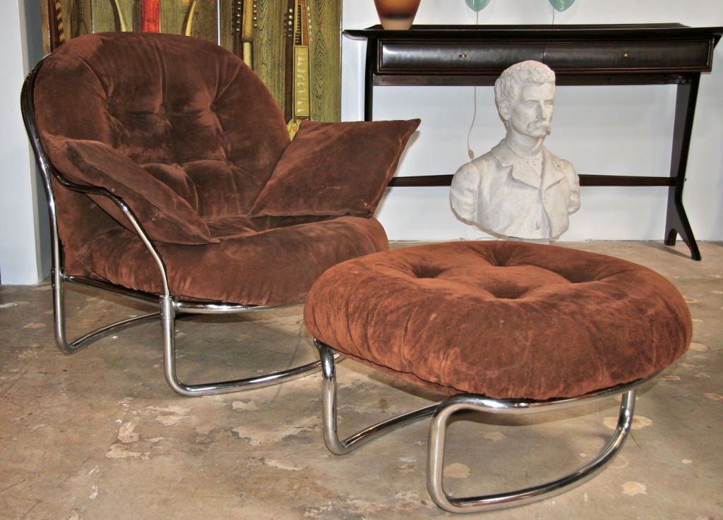 Leave it again to the Italians...another great chair!
Model 915 by Cinova