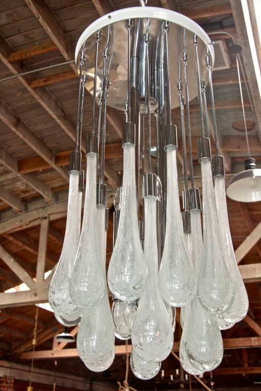 Große Glasbrocken aus Murano.