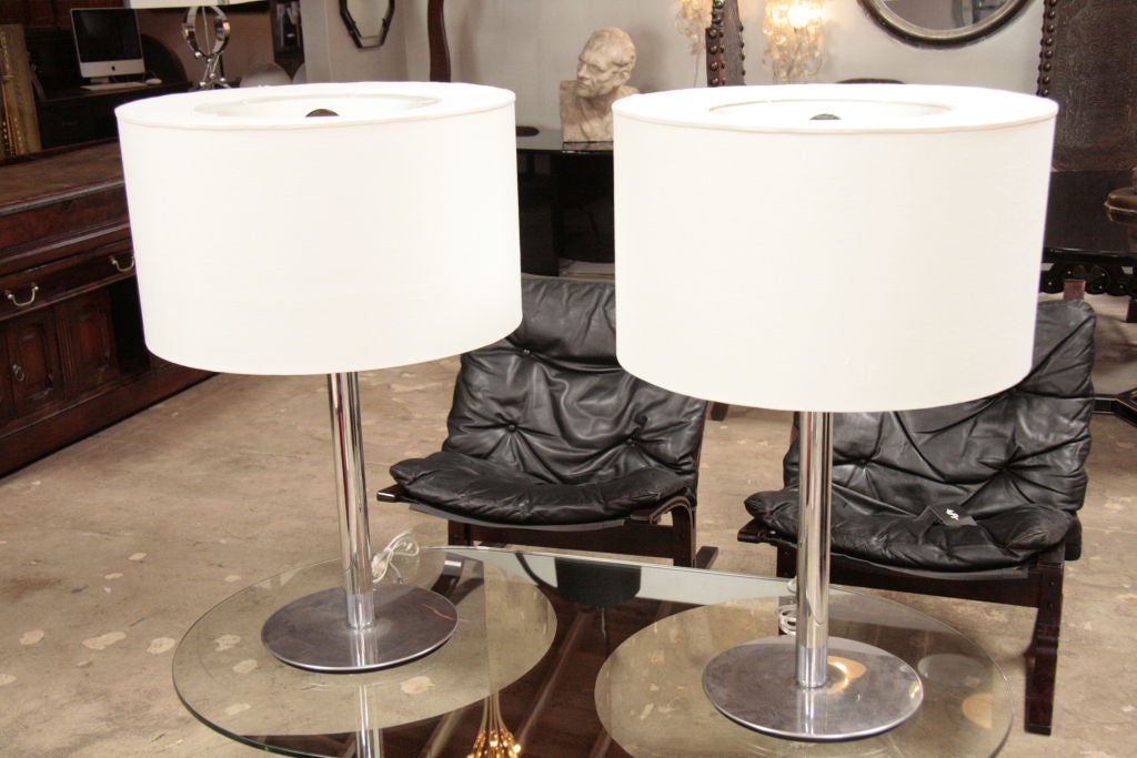 Mid-20th Century Pair of 2 Italian 50's Steel Table Lamps