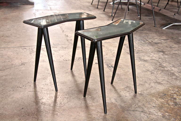Italian Pair Of Very Rare End Tables By Gio Ponti For Fontana Arte 1938