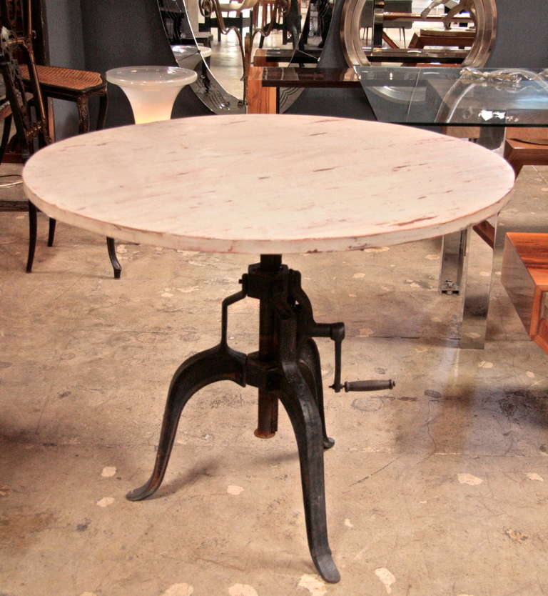Italian 40s Adjustable Industrial Table In Good Condition In Los Angeles, CA
