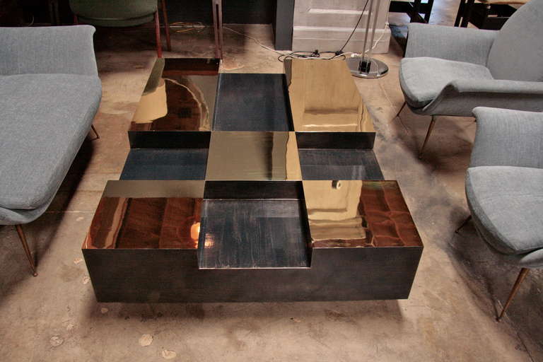 Italian Coffee Table In Excellent Condition In Los Angeles, CA