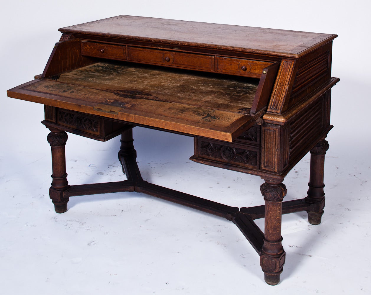 19th Century Italian Desk In Good Condition For Sale In Los Angeles, CA