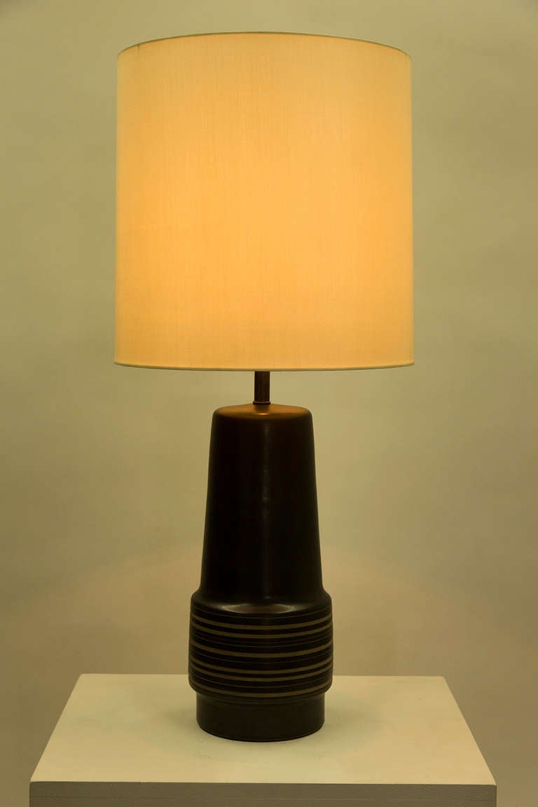 Brown Satin Glazed Table Lamp 
With Simple Horizontal Stripes