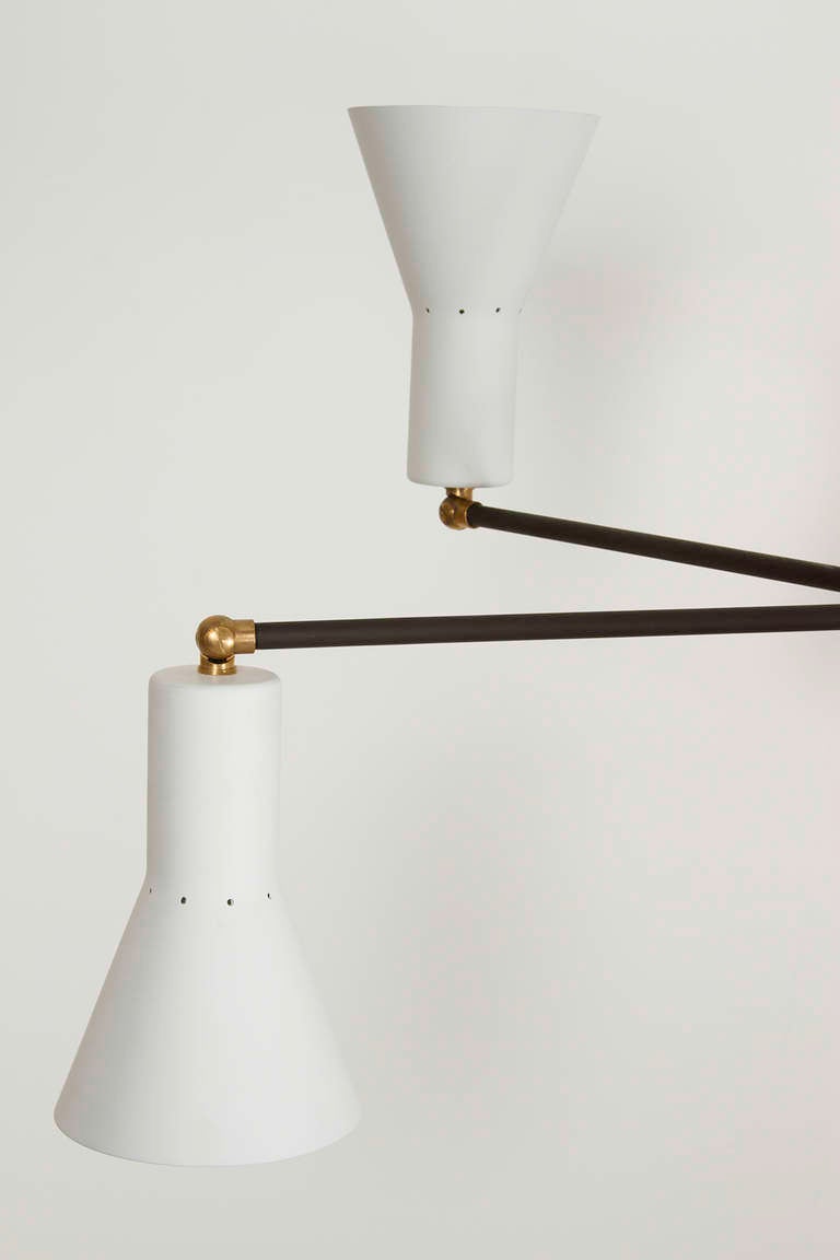 XXIe siècle et contemporain Rewire Custom Multicone Chandelier en vente