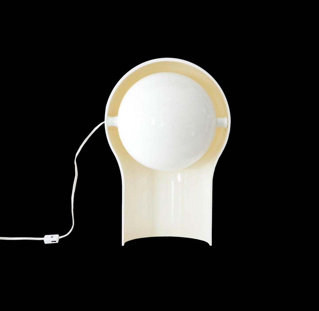 Vico Magistretti Table Lamp