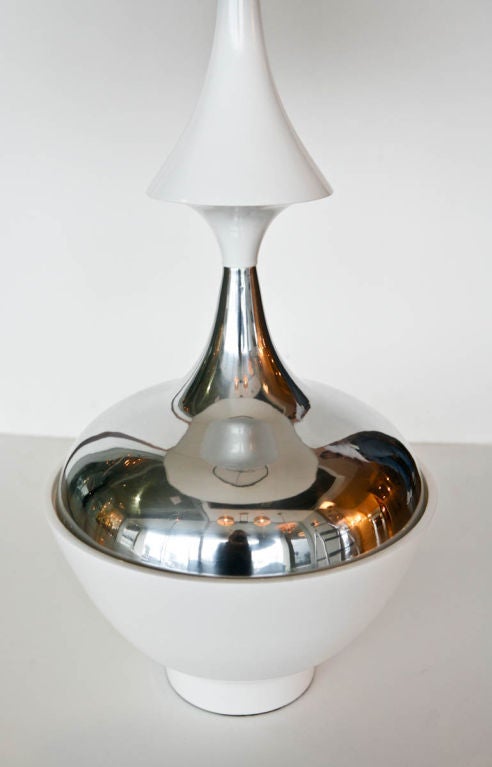 Mid-20th Century Pair of Tony Paul Table Lamps