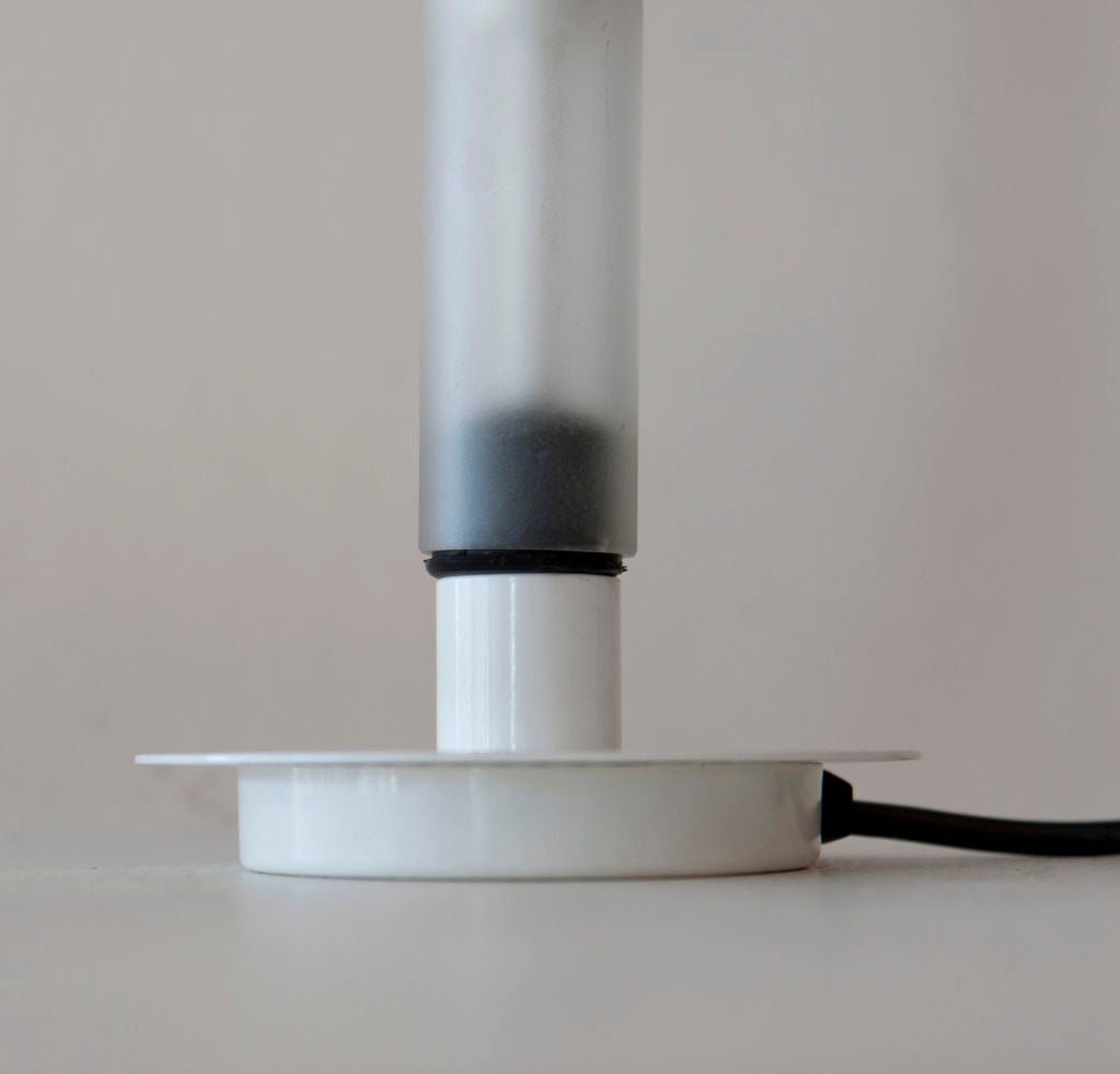 Minimalist Table Lamp 1