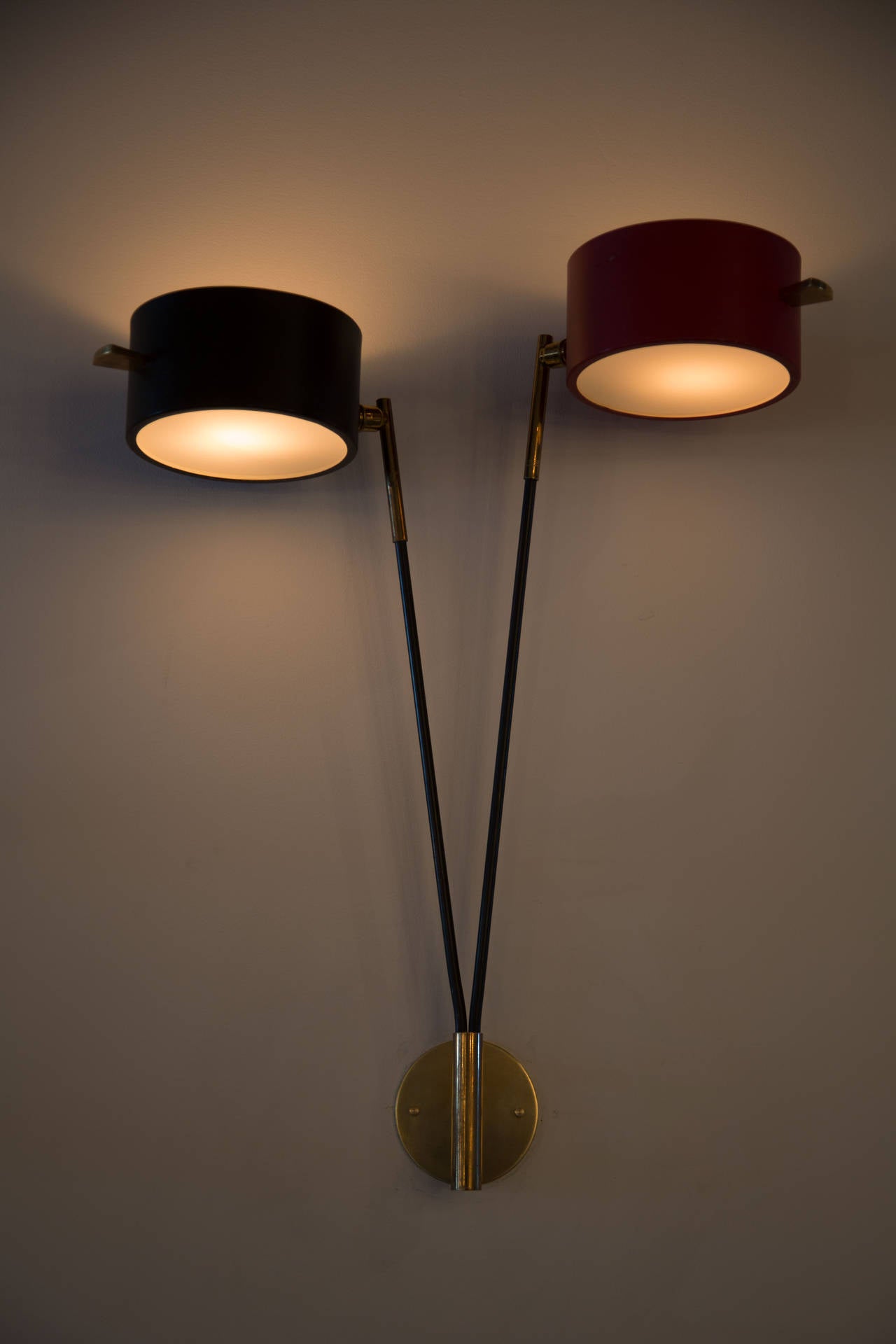 Lunel Sconce