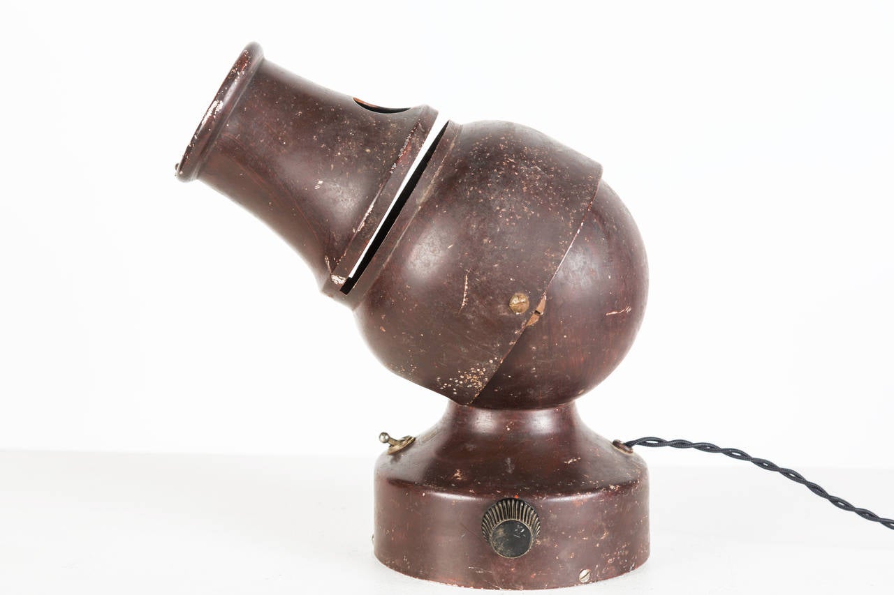 Rare Mabeescope  X-Ray Viewer In Good Condition In Los Angeles, CA