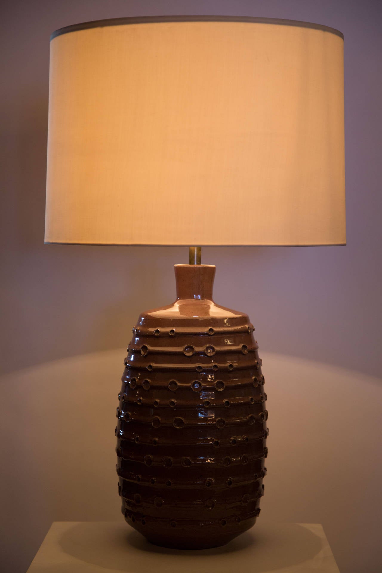 Textured ceramic table lamp.