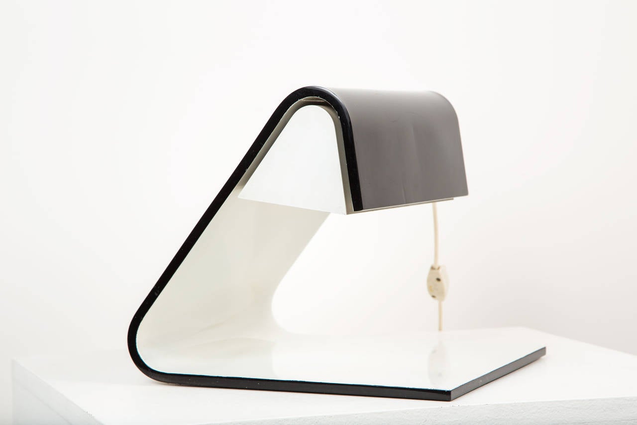 Italian Studio Table Lamp by Marcello Cuneo for Stilnovo For Sale