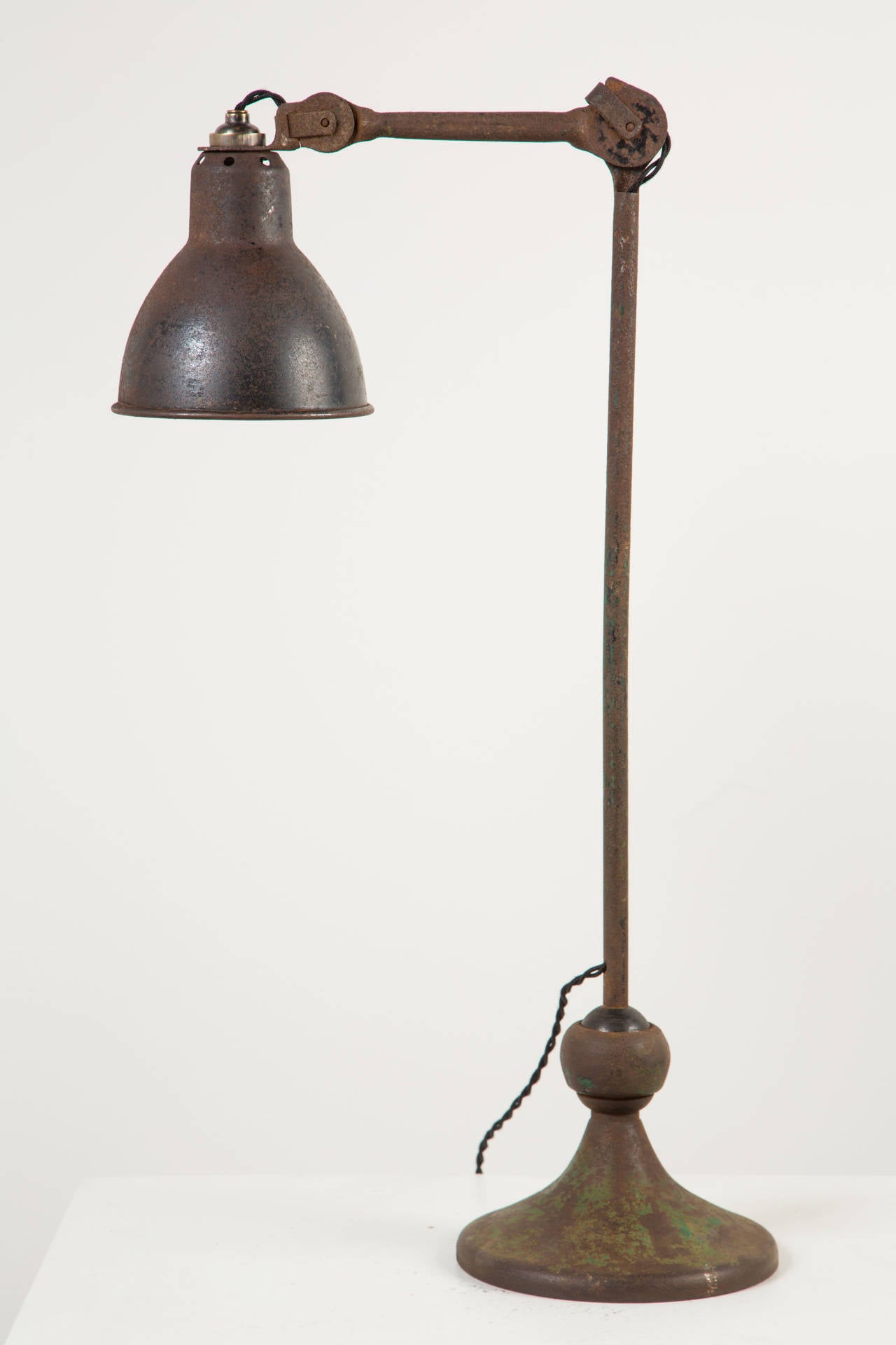 French Gras Ravel Table Lamp