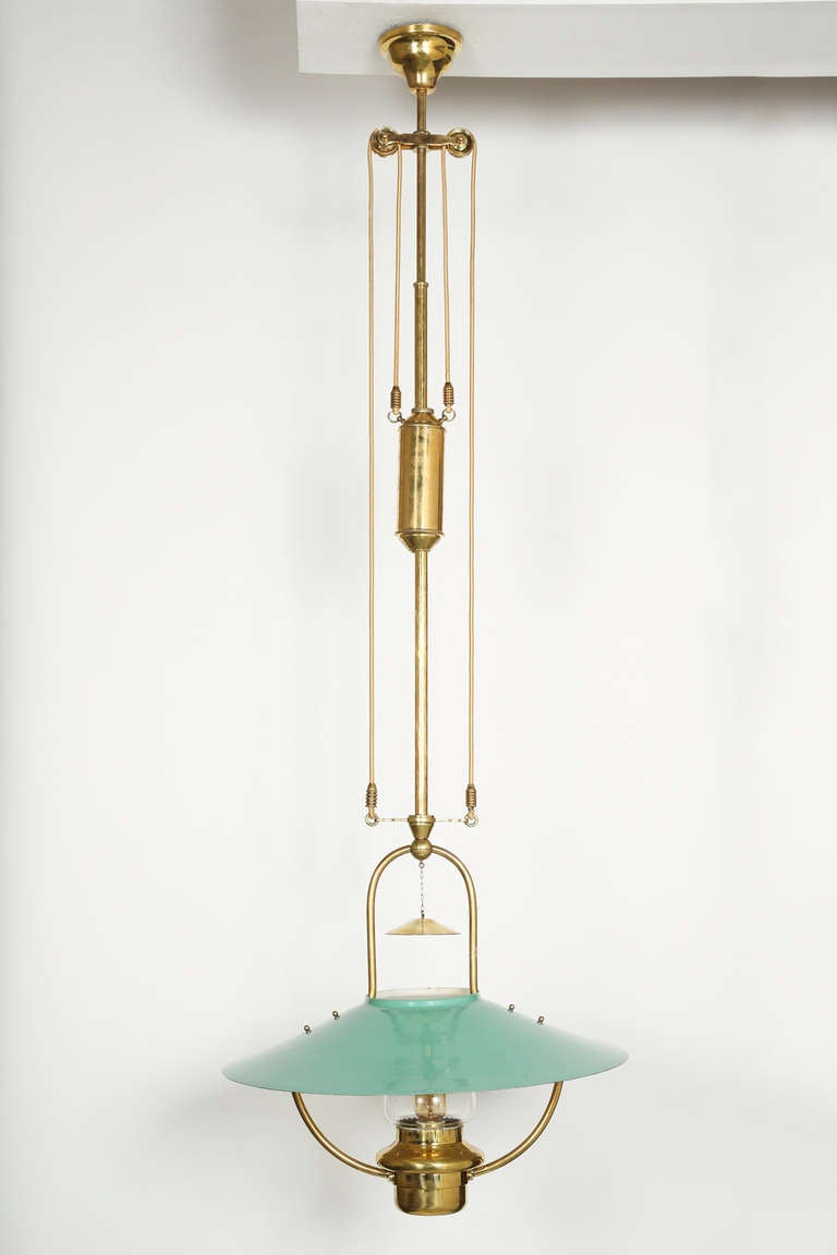 Rare and early pulley lamp attributed to Arteluce